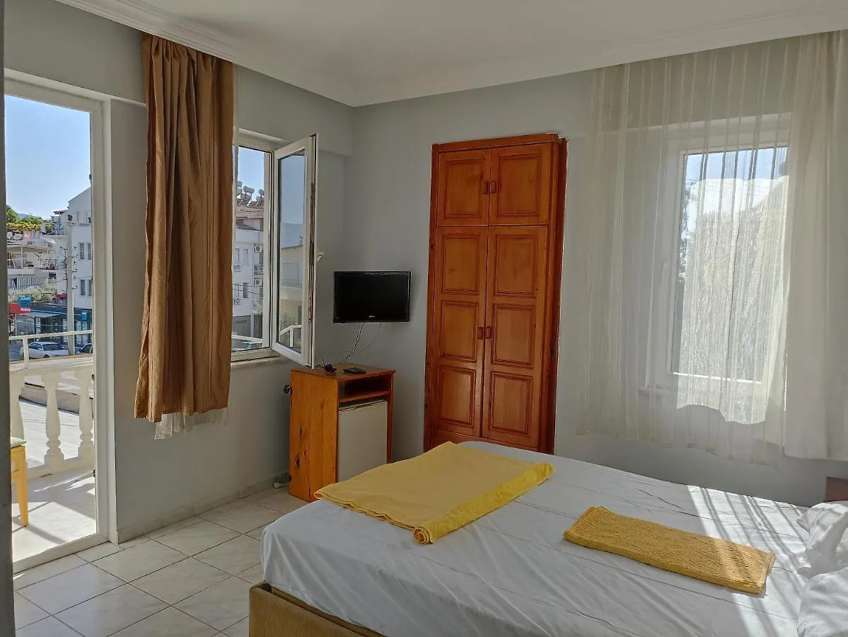 Limon Hotel Fethiye 2*,